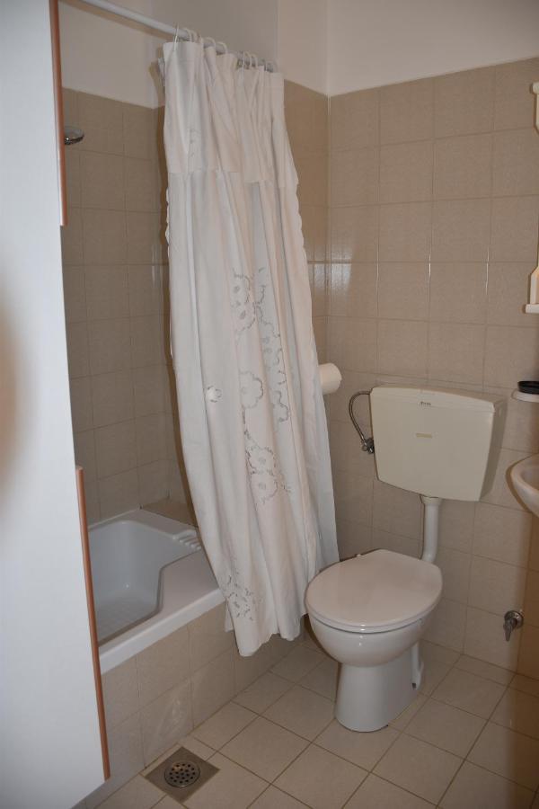 App Rojko Apartment Lovrecica  Exterior photo